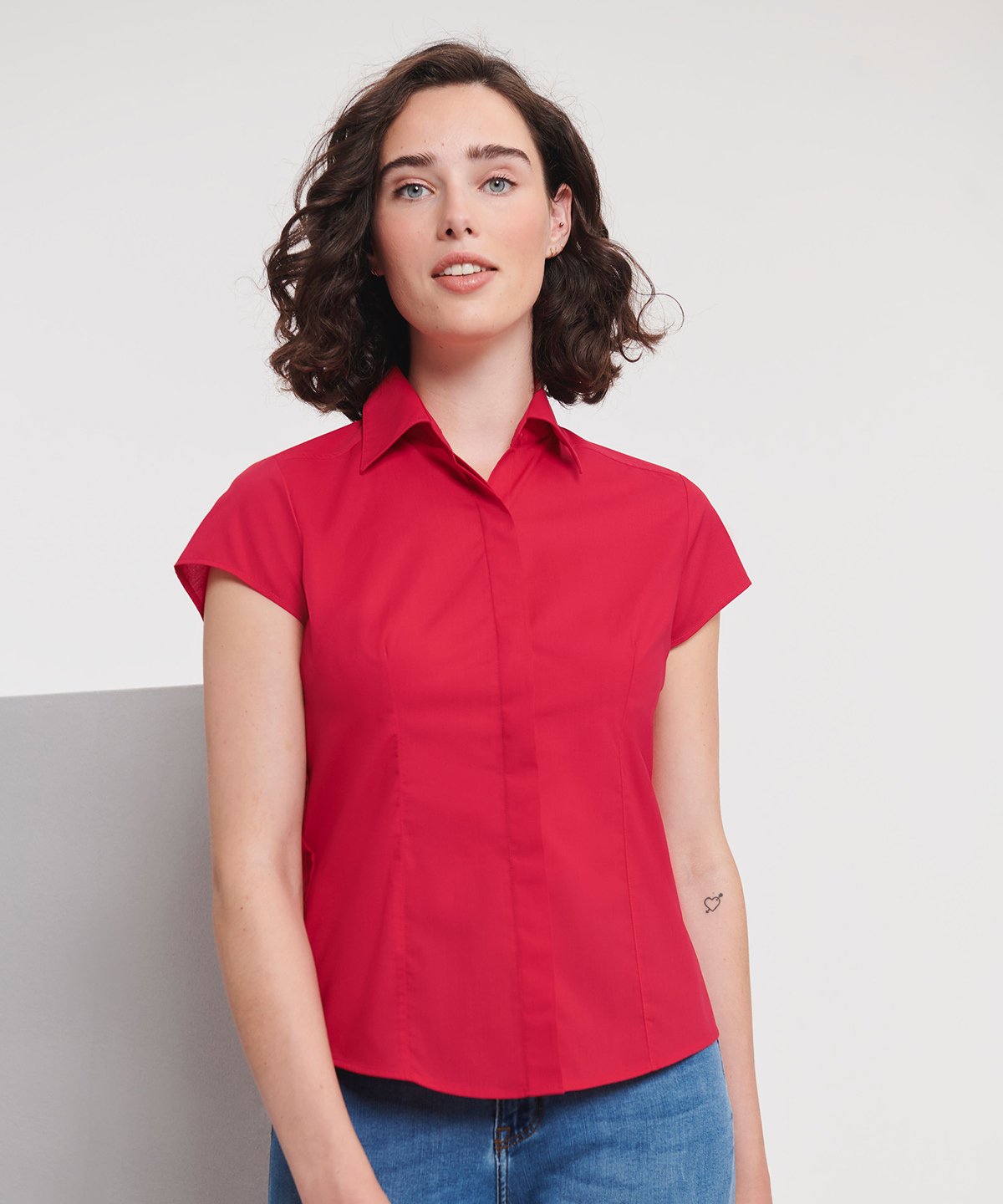 Russell Collection Women's cap sleeve polycotton easycare fitted poplin shirt