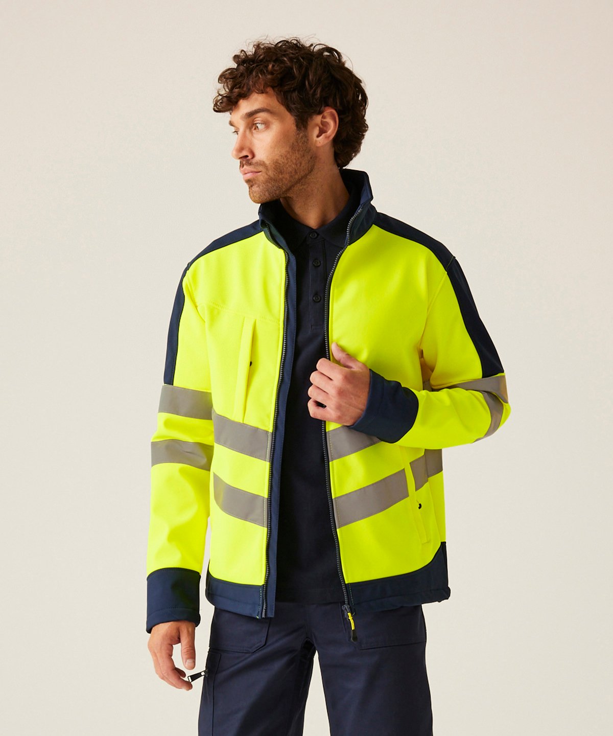 Regatta High Visibility - Pro hi-vis softshell jacket